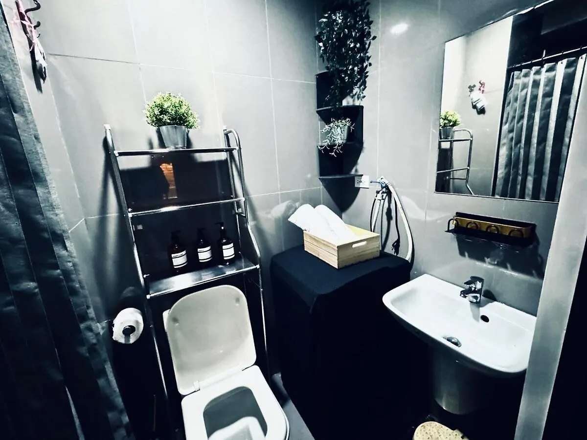 Air Residences Luxury Condo With Balcony Netflix Wifi Manila Philippines