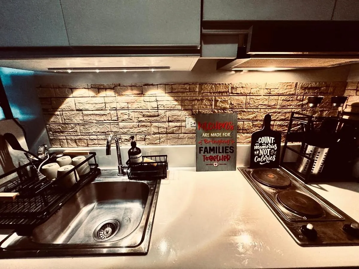 Air Residences Luxury Condo With Balcony Netflix Wifi Manila